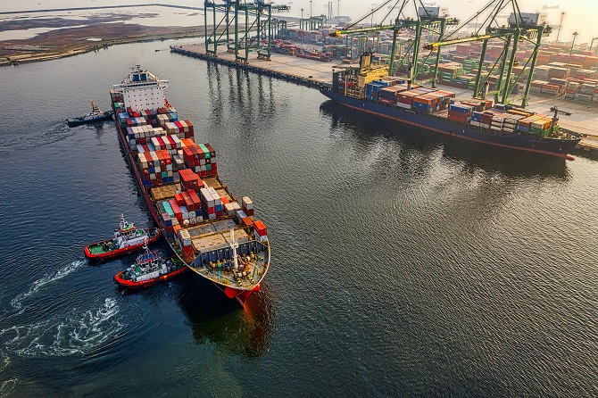 Hauptvorteile von zentral isierten Schmier systemen für die Wartung von Hafen maschinen